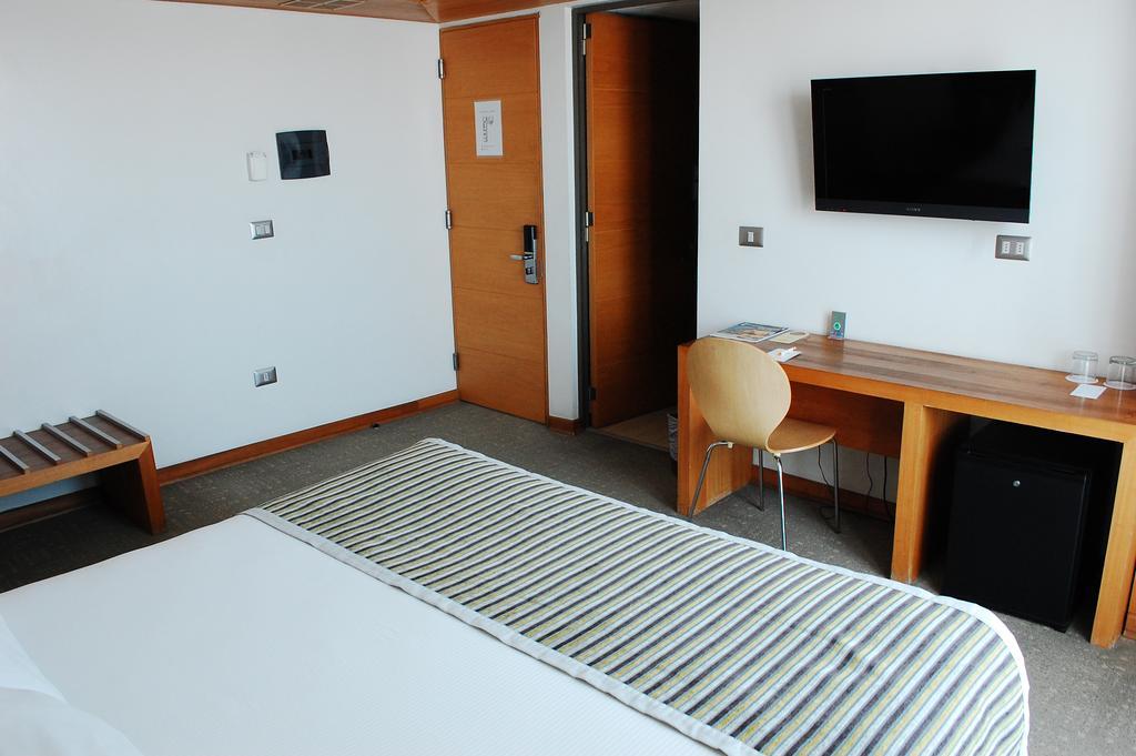 Alto Del Sol Costanera Antofagasta Hotel Room photo